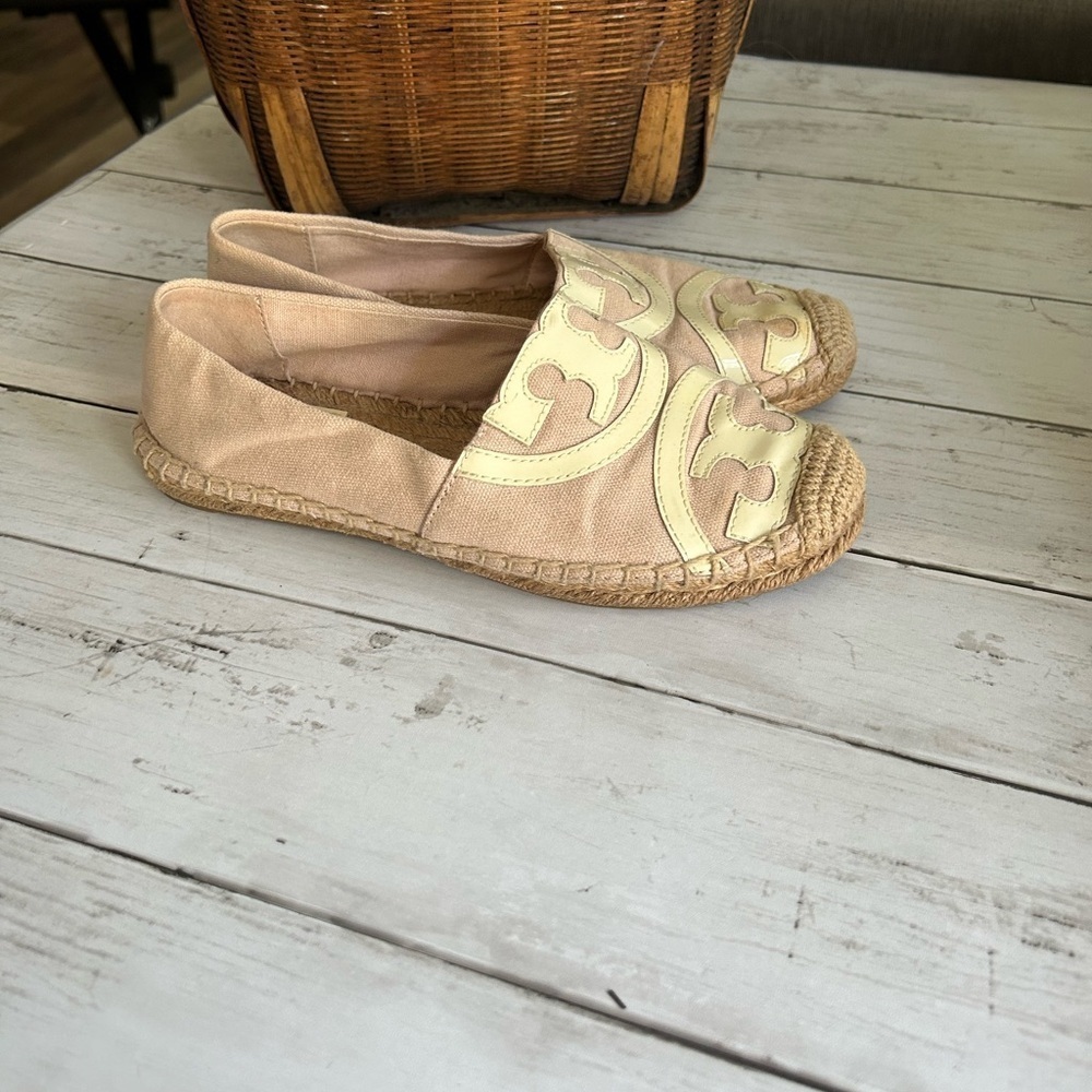 Tory Burch Size 5.5 slip on boho shoes